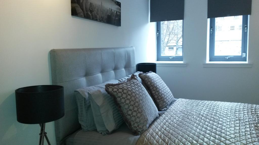 Shore View Apartment เอดินบะระ ภายนอก รูปภาพ